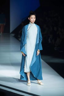 破而后立 2018北服时装周“屮”字密码与服饰传承之美